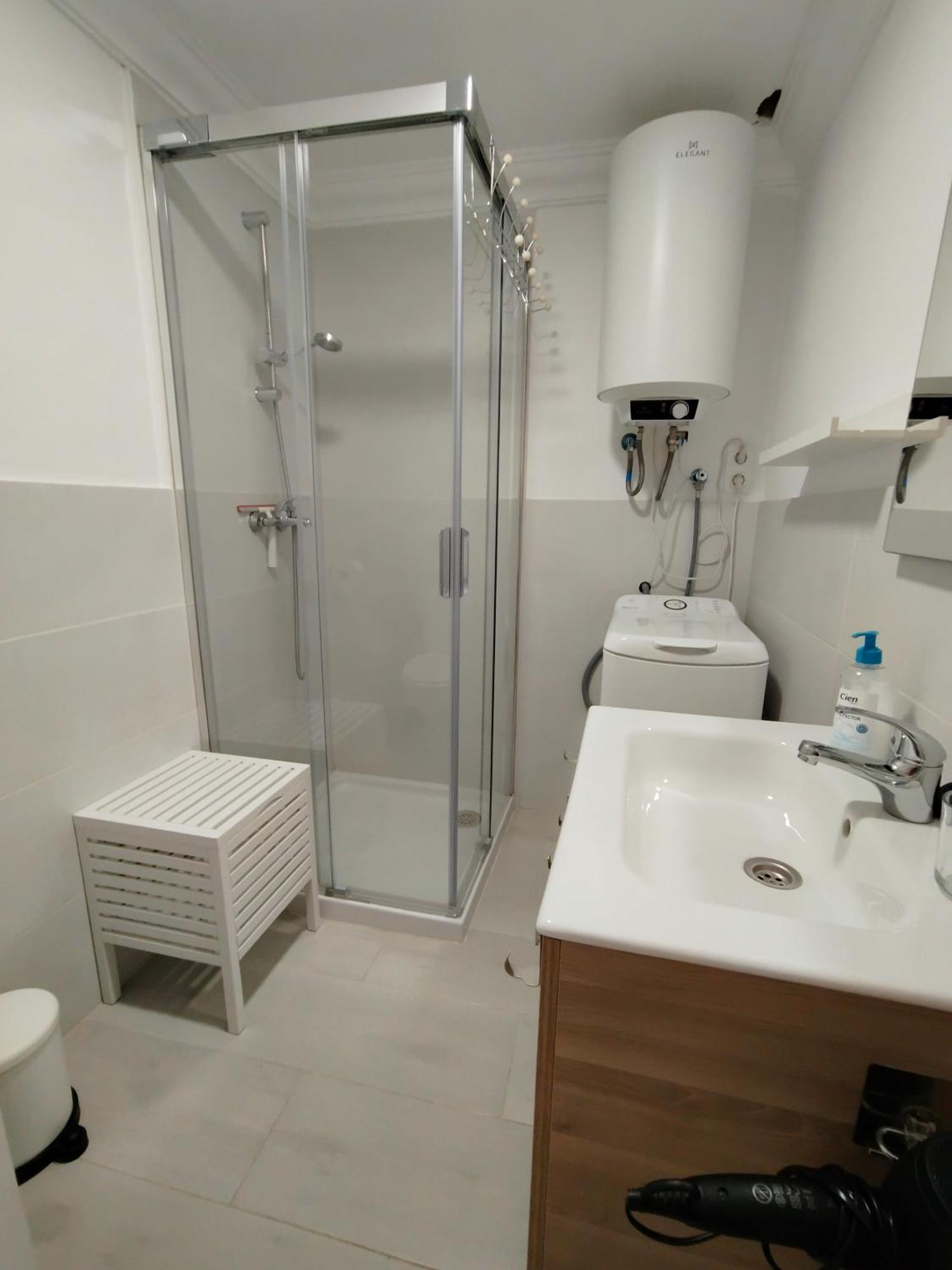 Louise 1 Minuto A Pie Del Mar Apartman Tías Kültér fotó