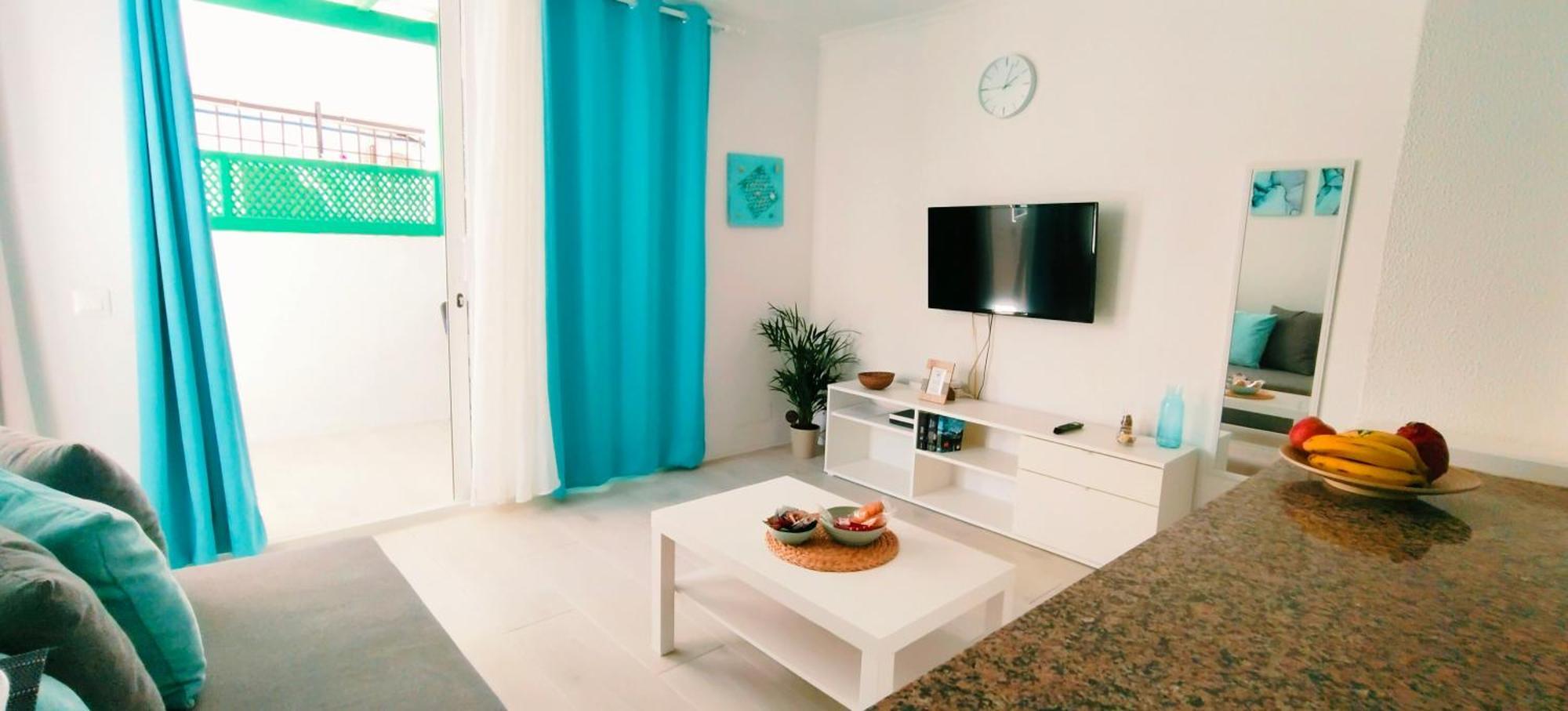 Louise 1 Minuto A Pie Del Mar Apartman Tías Kültér fotó